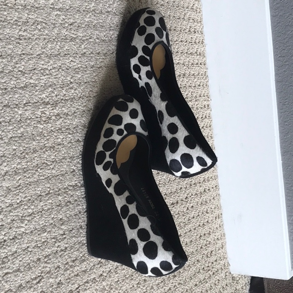 Boden Dalmatian print 3.5” platform wedges